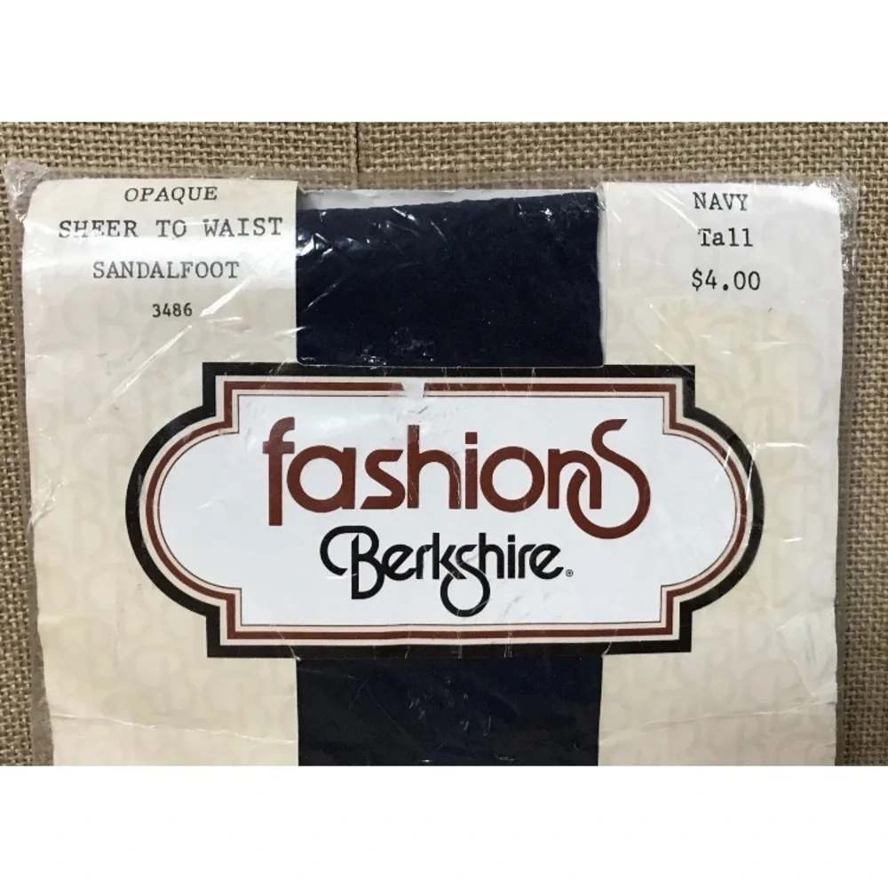 Vintage Berkshire Navy Blue Opaque Pantyhose Sandalfoot Tall Classic Neutral